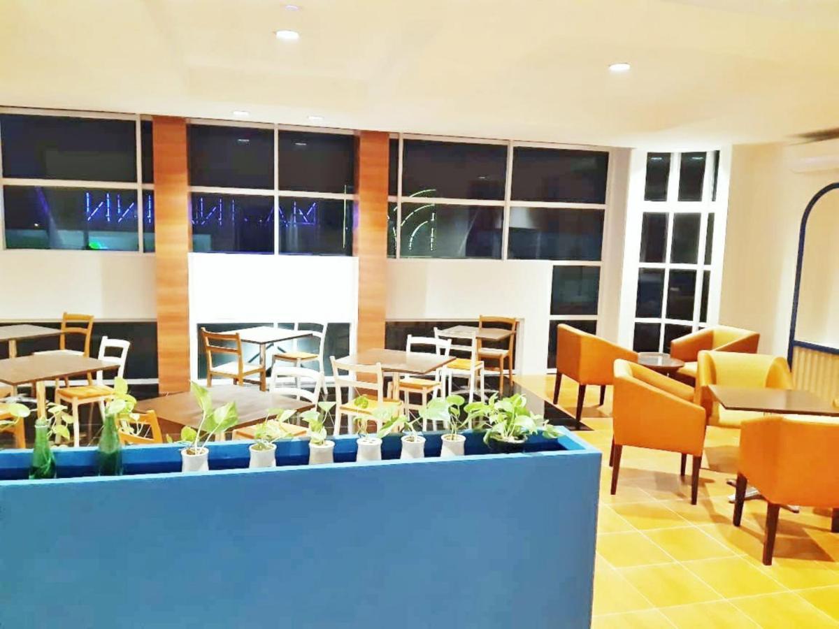 Madina Inn Yogyakarta Exterior photo